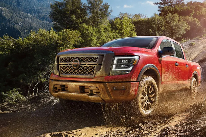 Nissan Titan  Image 2